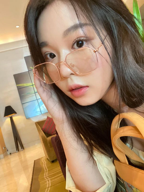 jjellyjelly ติดตาม