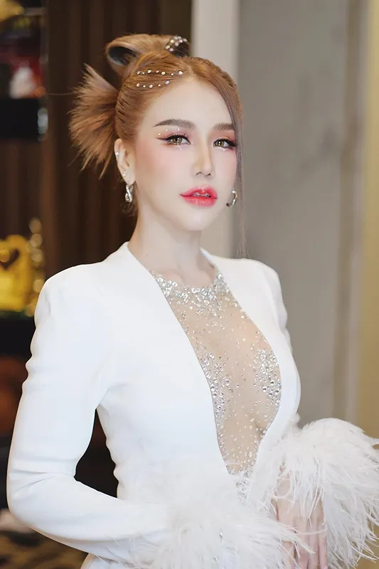 Prapatsara Kongpanus 11