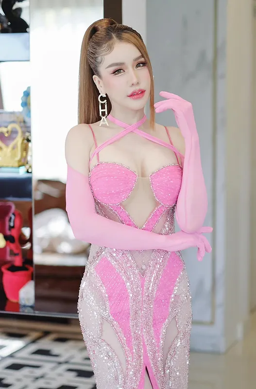 Prapatsara Kongpanus 9